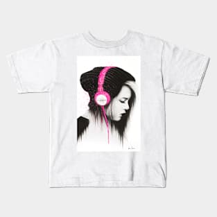 Pink Headphones Kids T-Shirt